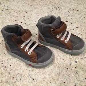 See Kai Run High Top Tennis Shoes EUC